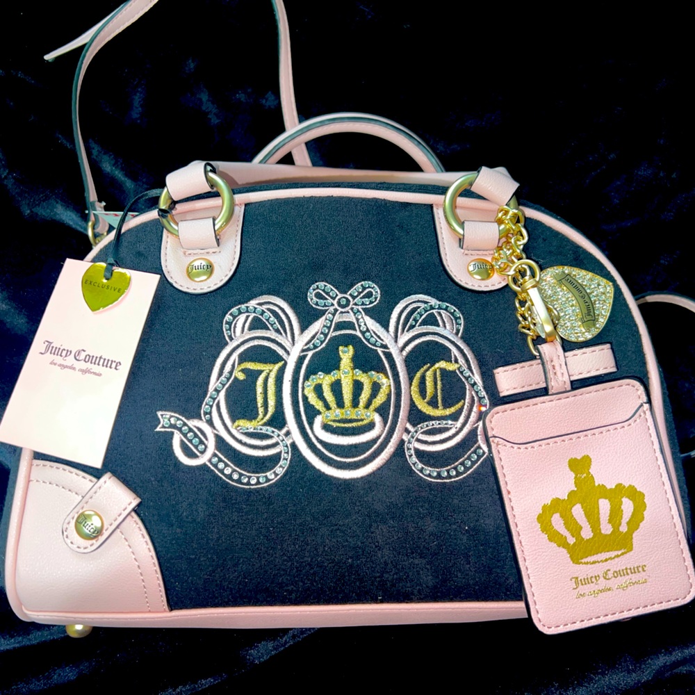 Last One 
Juicy Couture Juicy Lovers Club Bowler Liquorice / Pink Diamond